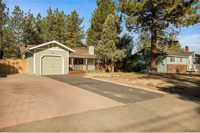 233 Whipple Drive, Big Bear City, CA 92314 - Photo 2