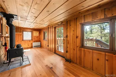 7 Pine Knot Road, Big Bear Lake, CA 92315 - Photo 8