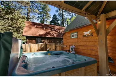 409 W Rainbow Boulevard, Big Bear City, CA 92314 - Photo 20