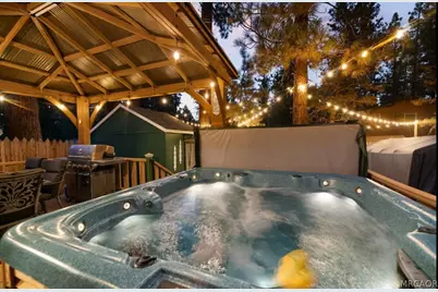 409 W Rainbow Boulevard, Big Bear City, CA 92314 - Photo 30