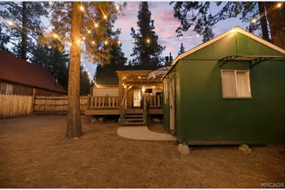 409 W Rainbow Boulevard, Big Bear City, CA 92314 - Photo 22
