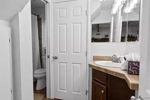 409 W Rainbow Blvd, Big Bear City, CA 92314 - Photo 14