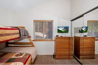 745 Summit, Big Bear Lake, CA 92315 - Photo 28