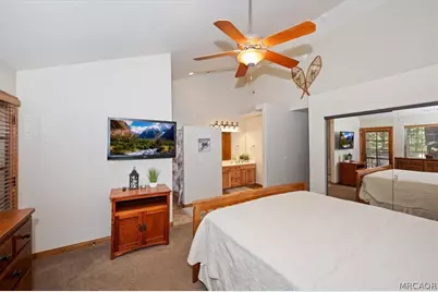 745 Summit, Big Bear Lake, CA 92315 - Photo 20