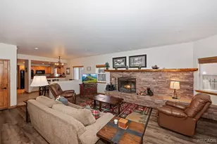 745 Summit, Big Bear Lake, CA 92315 - Photo 6