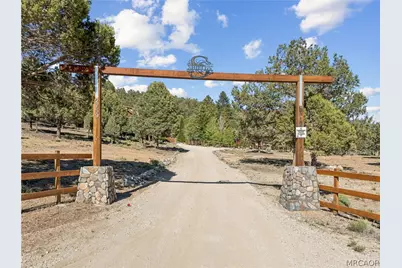 2759 E Erwin Ranch Road, Big Bear City, CA 92314 - Photo 32