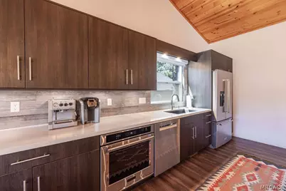 43855 Wolf Road, Big Bear Lake, CA 92315 - Photo 10