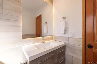 43855 Wolf Road, Big Bear Lake, CA 92315 - Photo 14