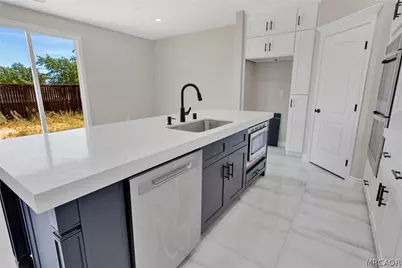 8507 Stockton Avenue, Hesperia, CA 92344 - Photo 12