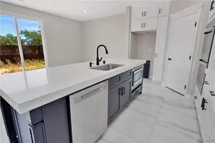 8507 Stockton Ave, Hesperia, CA 92344 - Photo 12