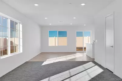 10132 Kemper Avenue, Adelanto, CA 92301 - Photo 6