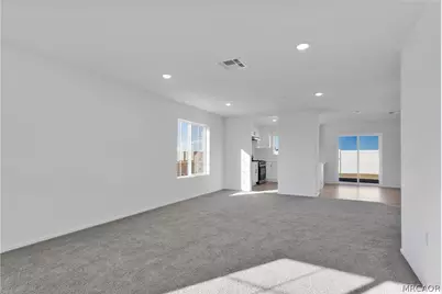 10110 Kemper Avenue, Adelanto, CA 92301 - Photo 8