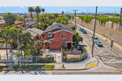 348 W 83rd Street, Los Angeles, CA 90003 - Photo 32