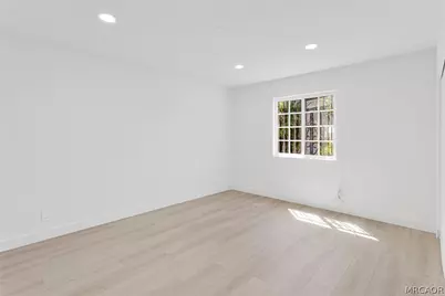 348 W 83rd Street, Los Angeles, CA 90003 - Photo 22