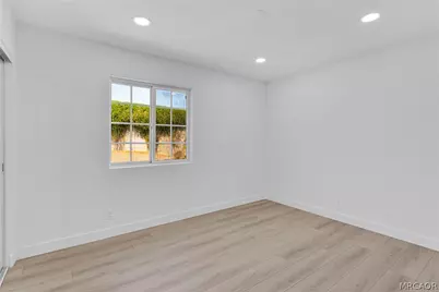 348 W 83rd Street, Los Angeles, CA 90003 - Photo 18