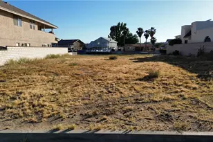 13480 Sea Gull Dr, Victorville, CA 92395 - Photo 1