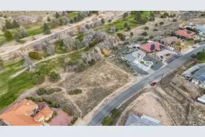 16 Bangor Avenue, Hesperia, CA 92345 - Photo 4