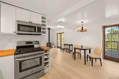 338 North Shore Drive, Fawnskin, CA 92333 - Photo 8