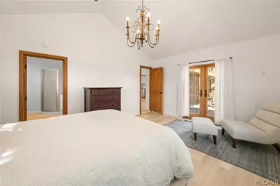 338 North Shore Drive, Fawnskin, CA 92333 - Photo 18