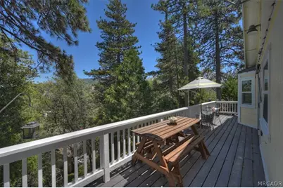 395 Wylerhorn Drive, Crestline, CA 92325 - Photo 18