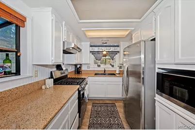 395 Wylerhorn Drive, Crestline, CA 92325 - Photo 14