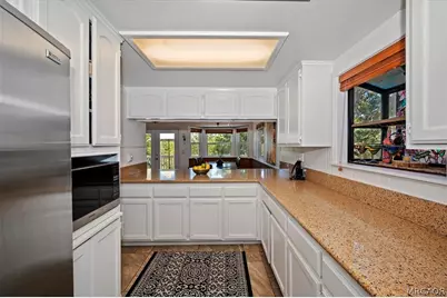 395 Wylerhorn Drive, Crestline, CA 92325 - Photo 16
