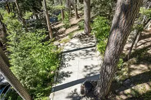 404 Hillside Rd, Lake Arrowhead, CA 92352 - Photo 20