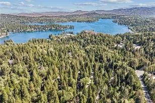 404 Hillside Rd, Lake Arrowhead, CA 92352 - Photo 28