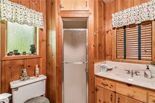 404 Hillside Rd, Lake Arrowhead, CA 92352 - Photo 8