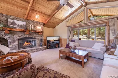 1016 Heritage Trail, Big Bear City, CA 92314 - Photo 8