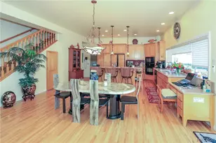 39797 Lakeview Dr, Big Bear Lake, CA 92315 - Photo 14