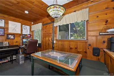 23940 Cresta Dr Drive, Crestline, CA 92325 - Photo 16