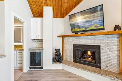 601 Sunderland Court, Lake Arrowhead, CA 92352 - Photo 8