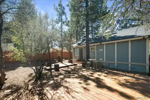 225 Sunset Ln, Sugarloaf, CA 92386 - Photo 24