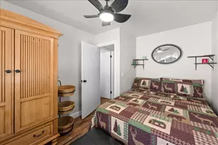 225 Sunset Ln, Sugarloaf, CA 92386 - Photo 16