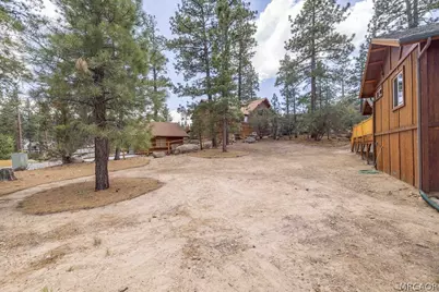 379 Fawn Trail Place, Big Bear Lake, CA 92315 - Photo 42