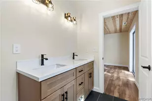 183 Moreno Ln Ln, Sugarloaf, CA 92386 - Photo 38