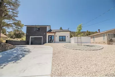 47145 Skyview Drive, Big Bear City, CA 92314 - Photo 10