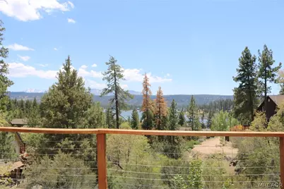 1069 Grey Back, Fawnskin, CA 92333 - Photo 2