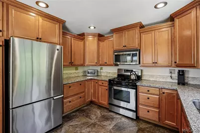 28833 Manitoba Drive, Lake Arrowhead, CA 92352 - Photo 8