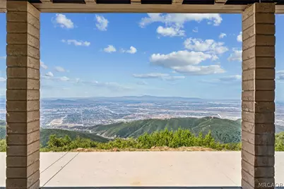 24143 Rockview Drive, Crestline, CA 92325 - Photo 22