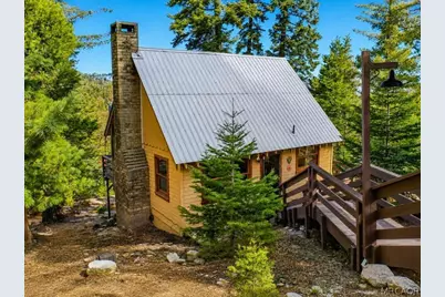 612 Rose Lane, Twin Peaks, CA 92391 - Photo 38