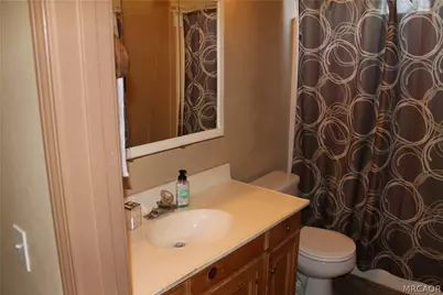 223 Vista Avenue, Sugarloaf, CA 92386 - Photo 12