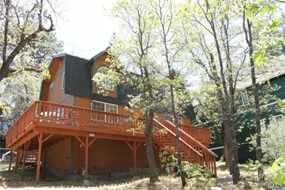 223 Vista Avenue, Sugarloaf, CA 92386 - Photo 2
