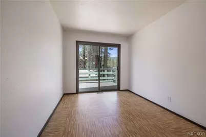 629 W Sugarloaf Boulevard, Big Bear City, CA 92314 - Photo 14