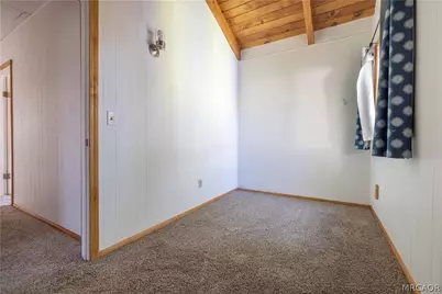 315 San Bernardino Drive, Sugarloaf, CA 92386 - Photo 14