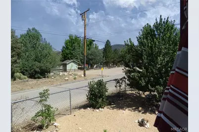 2097 Fox Lane, Big Bear City, CA 92314 - Photo 34