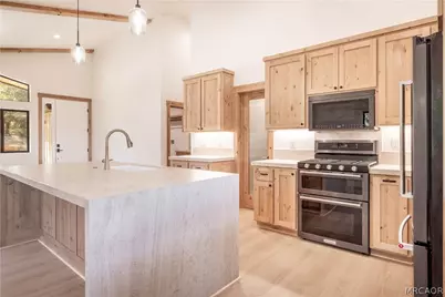1436 Klamath Road, Big Bear City, CA 92314 - Photo 4
