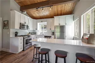 43861 Mendocino Dr, Big Bear Lake, CA 92315 - Photo 6