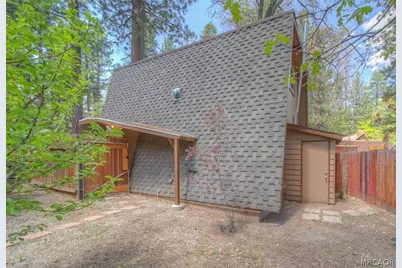 42608 Cedar Avenue, Big Bear Lake, CA 92315 - Photo 34